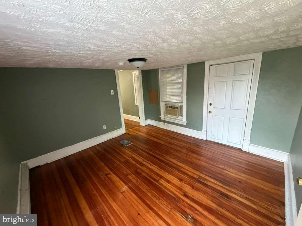 308 South Raleigh Street Martinsburg, WV 25401 - Photo 16 of 21