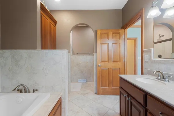 $499,900 | 413 Harvest Hill Drive, Denmark, WI 54208