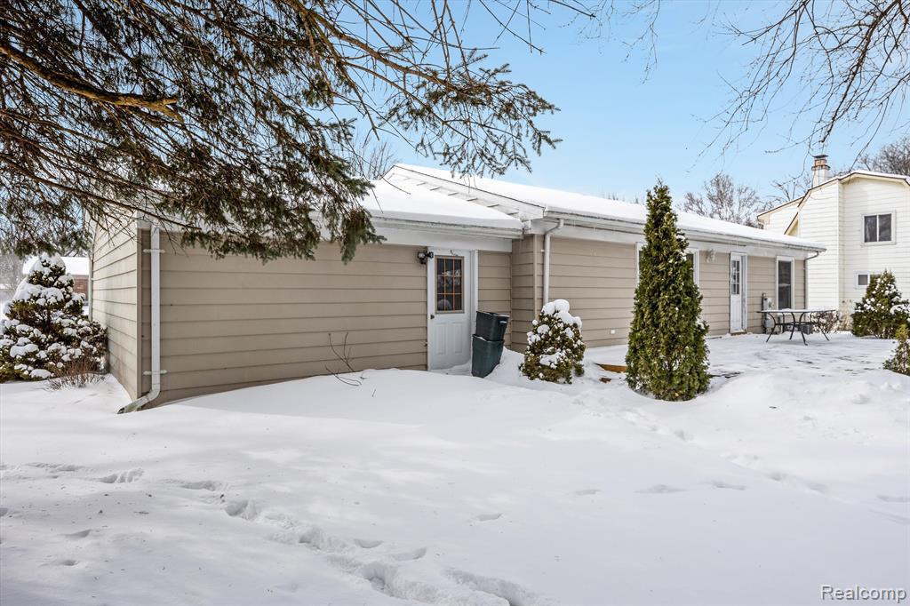 22664 Winfield Road Novi, MI 48375 - Photo 22 of 30