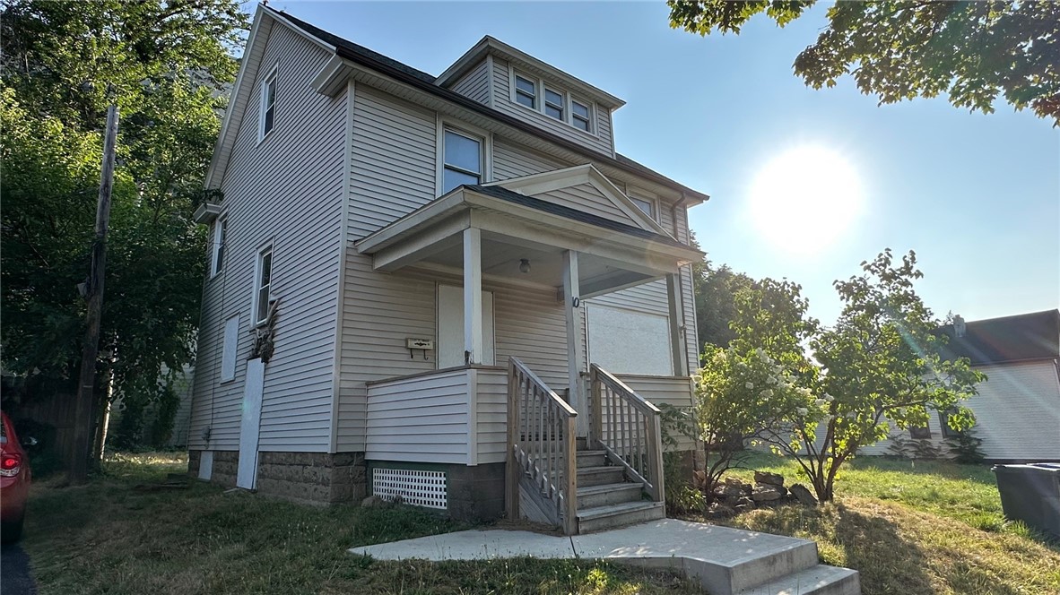 10 Gold Street Rochester, NY 14620 - Photo 2 of 5