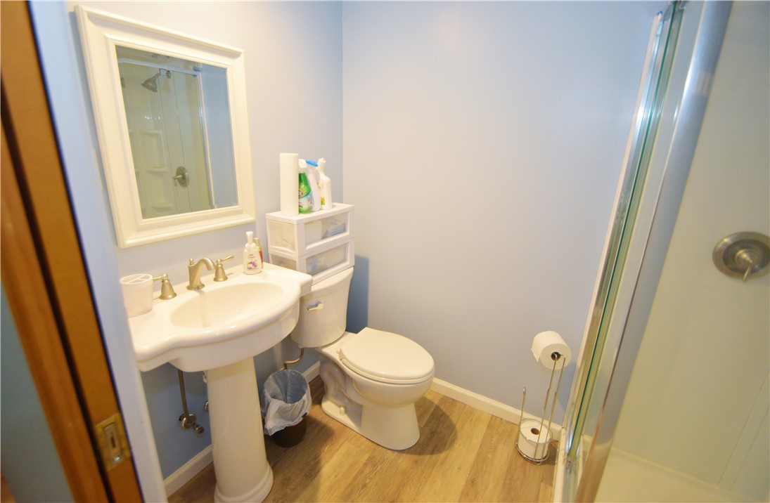 65 Kenwick Drive Henrietta, NY 14623 - Photo 24 of 32