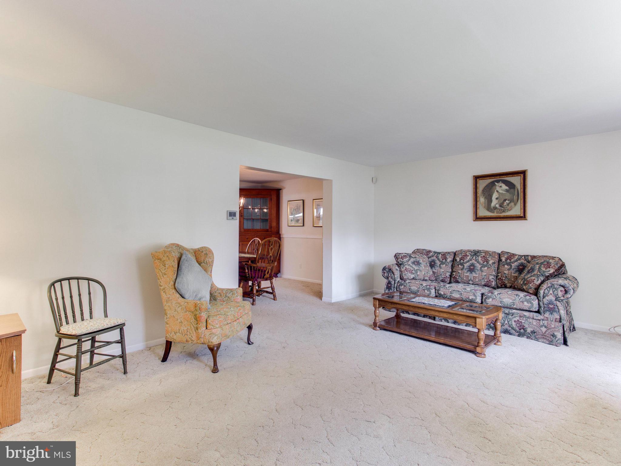 3500 Templar Road Randallstown, MD 21133 - Photo 4 of 30 Living Room