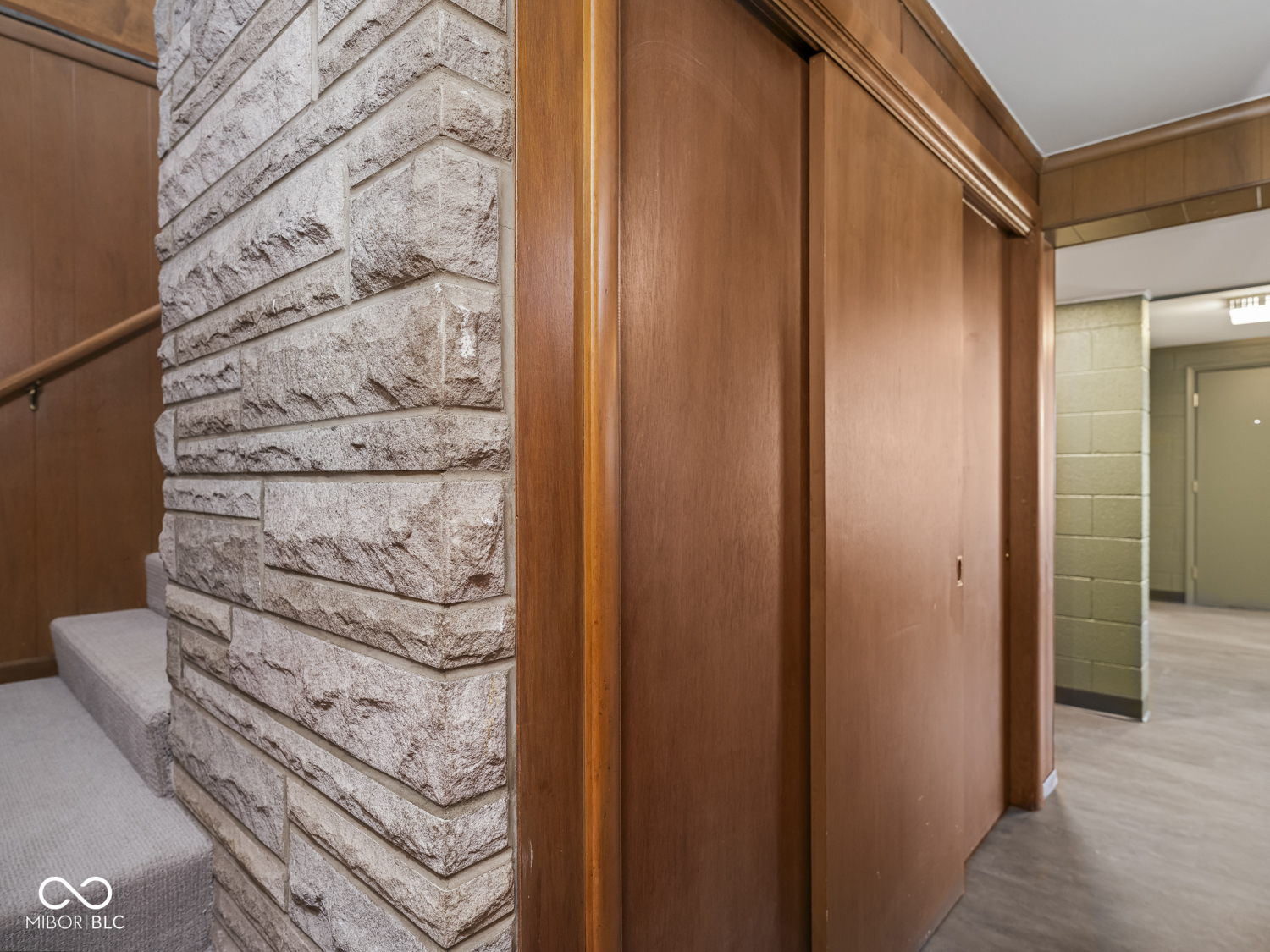 5945 Andover Road Indianapolis, IN 46220 - Photo 40 of 75