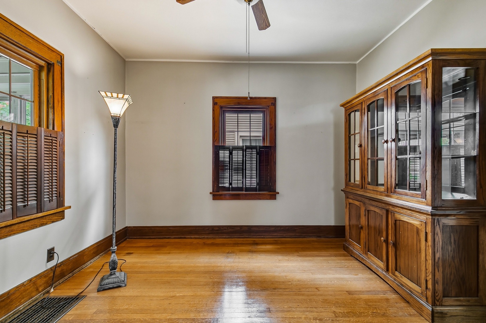 2110 15th Street A Moline, IL 61265 - Photo 9 of 30