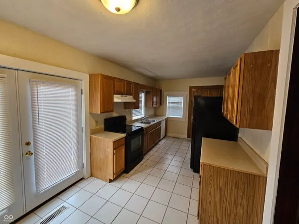 $1,999 | 408 South Main Street, Whitestown, IN 46075