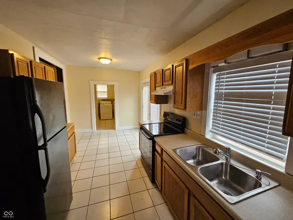 $1,999 | 408 South Main Street, Whitestown, IN 46075