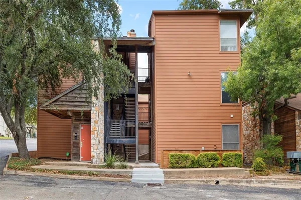 $165,000 | 6903 Deatonhill Drive, Unit 2, Austin, TX 78745