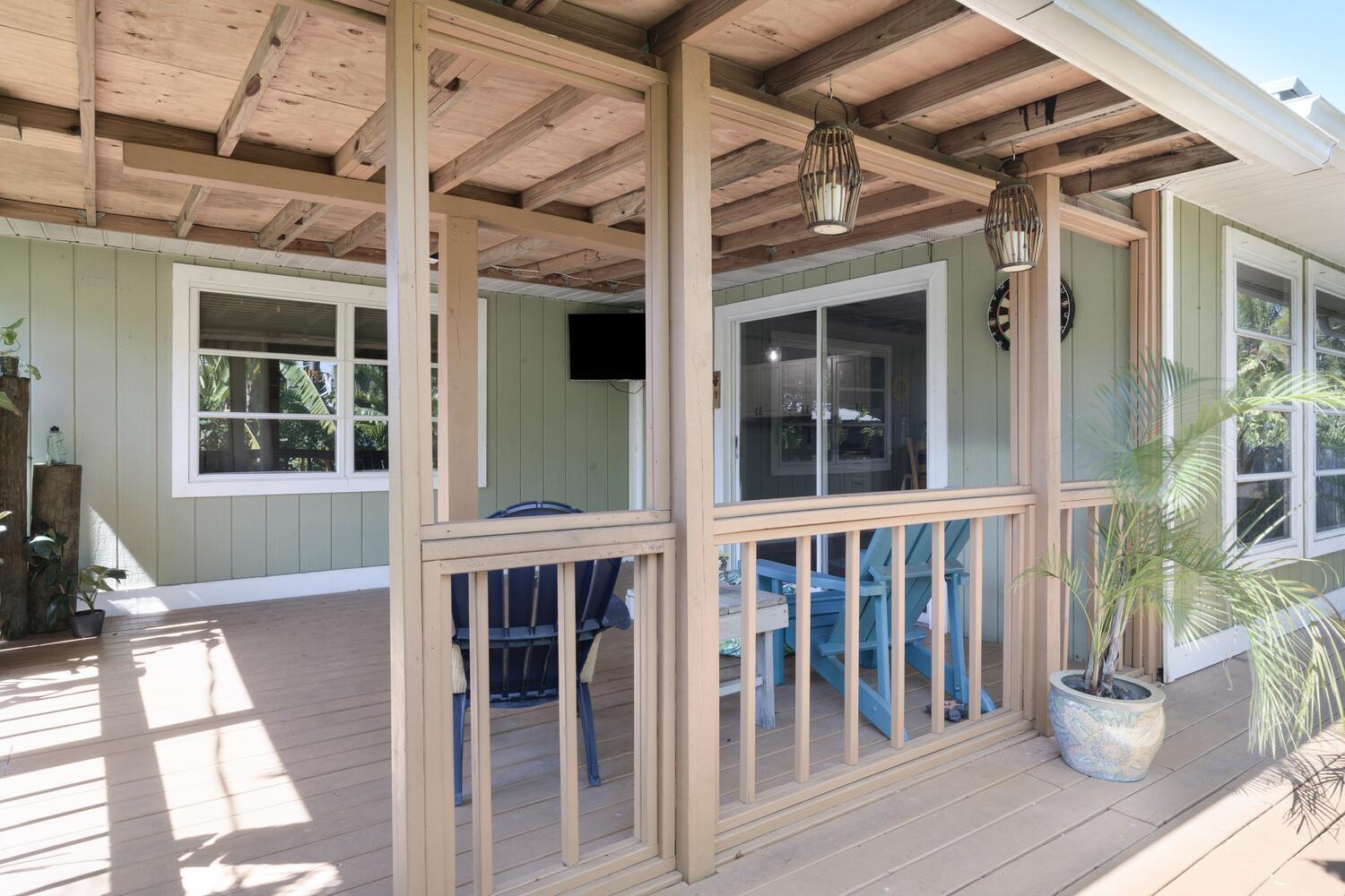 3745 Southeast Middle Street Stuart, FL 34997 - Photo 19 of 25 Backyard deck