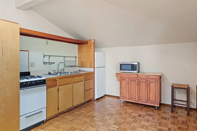 $1,099,000 | 2415 Blake Street, Berkeley, CA 94704