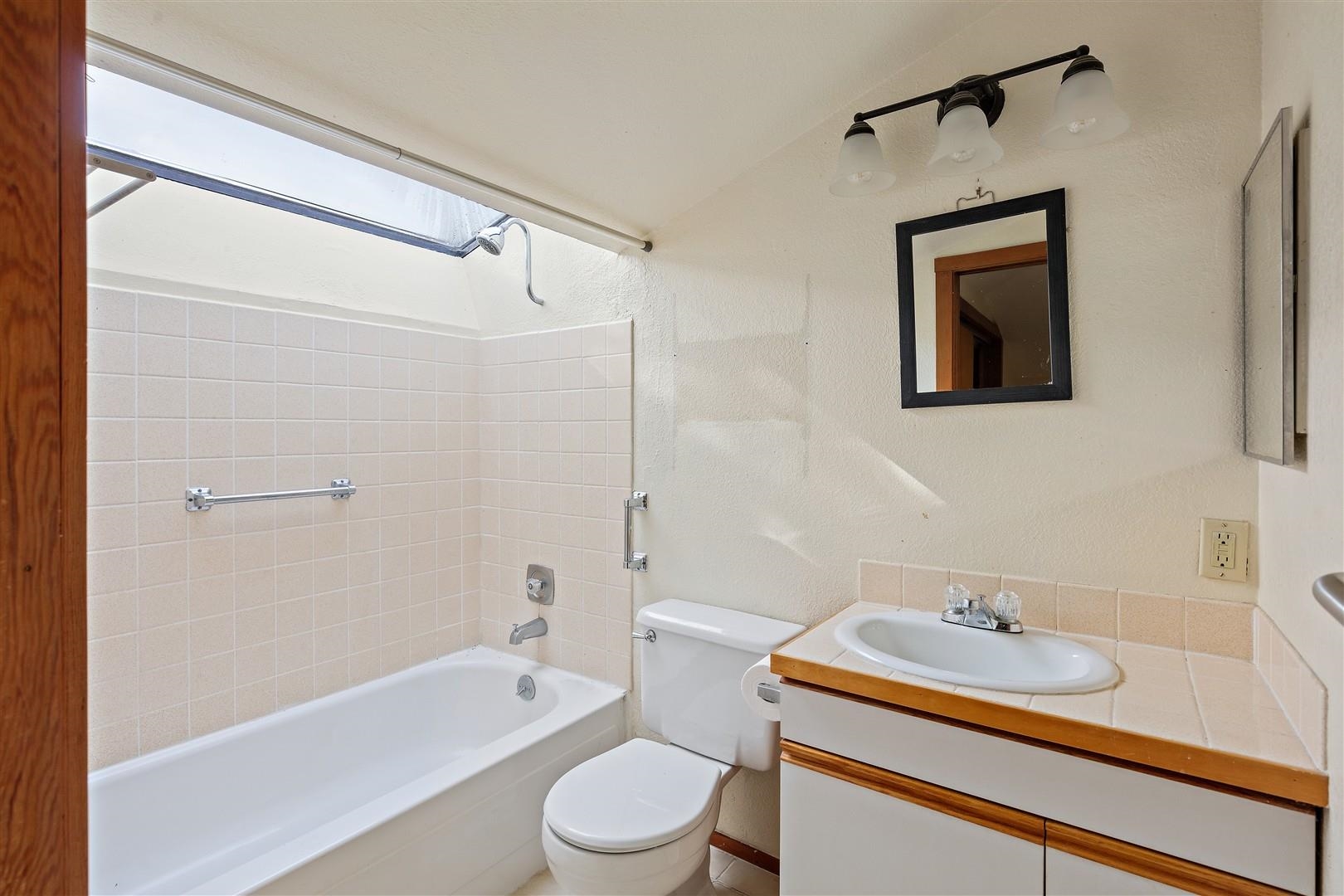 2415 Blake Street Berkeley, CA 94704 - Photo 19 of 26