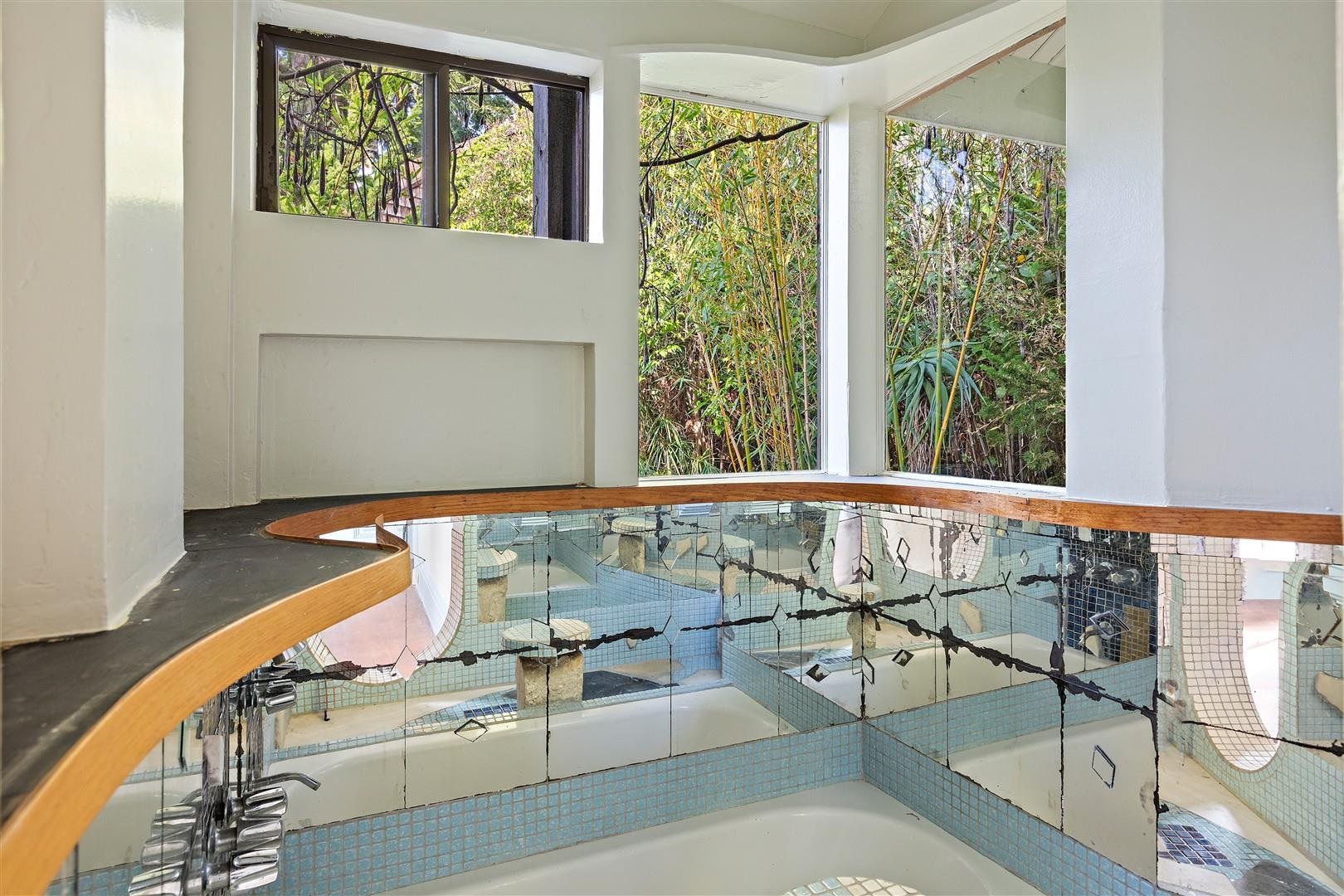 2415 Blake Street Berkeley, CA 94704 - Photo 10 of 26