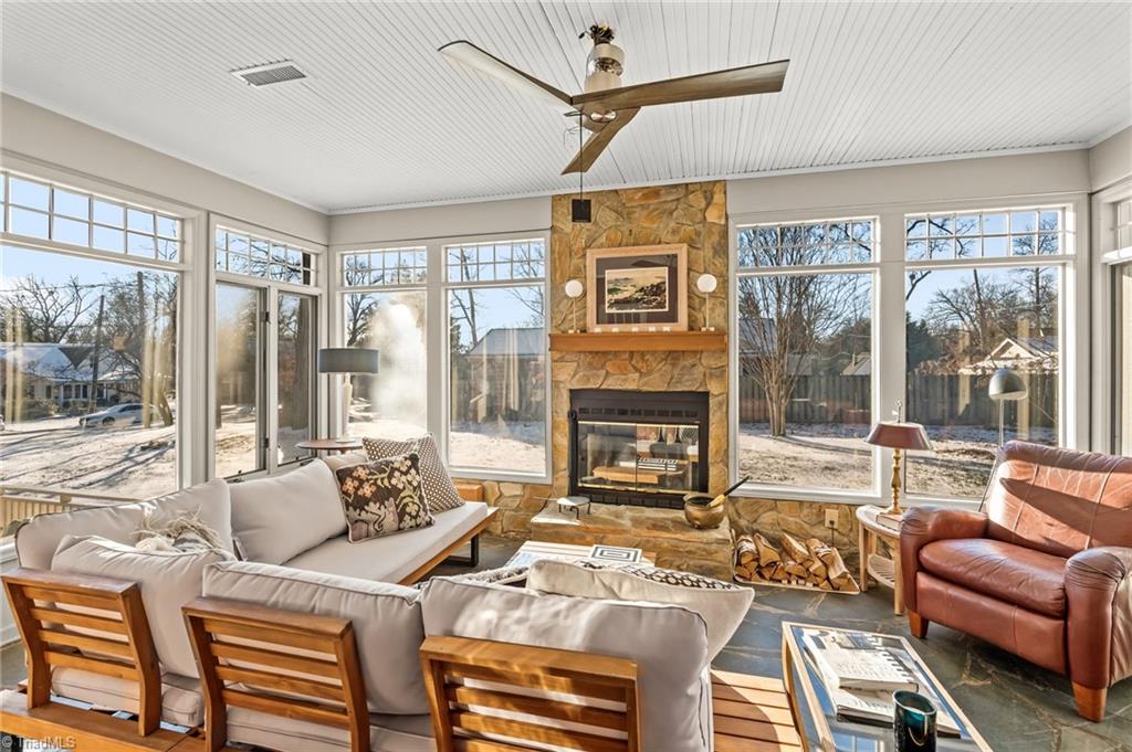 630 Colonial Drive High Point, NC 27262 - Photo 21 of 37