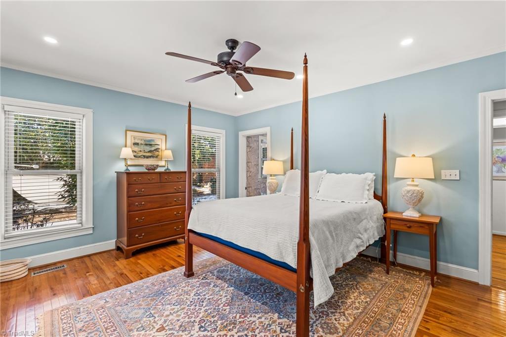 630 Colonial Drive High Point, NC 27262 - Photo 25 of 37