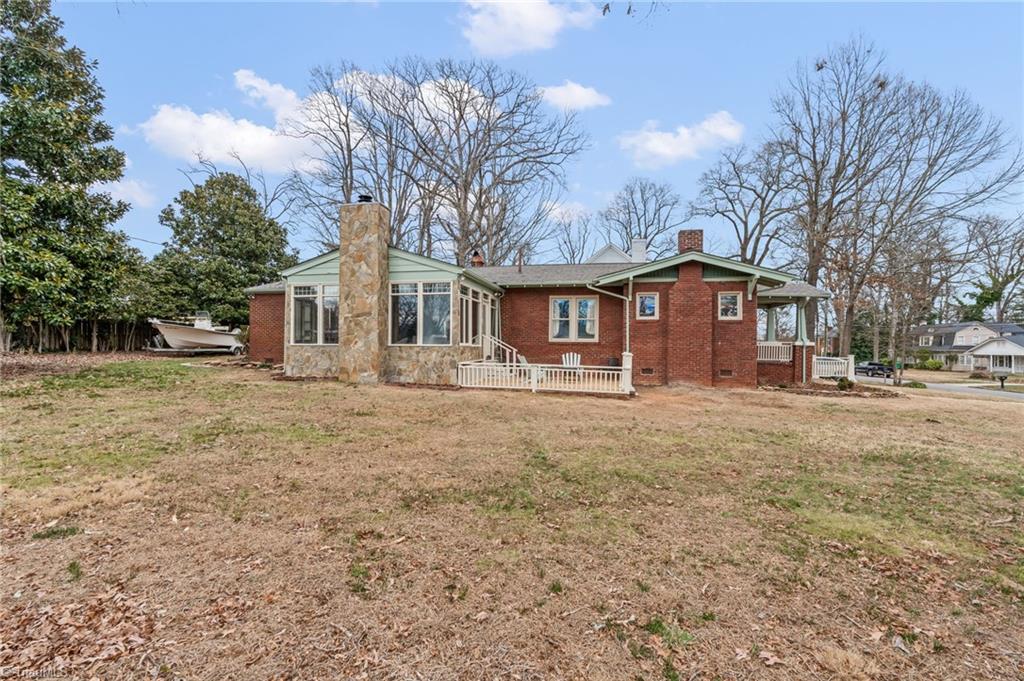 630 Colonial Drive High Point, NC 27262 - Photo 34 of 37