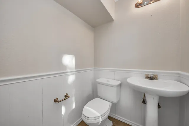 $2,500 | 1903 Ryansbrook Lane, Spring, TX 77386