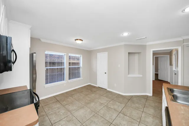 $2,500 | 1903 Ryansbrook Lane, Spring, TX 77386