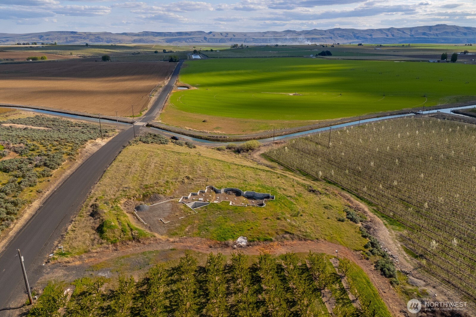 11186 C Road Southeast Othello, WA 99344 - Photo 4 of 14 Gallery Image 4