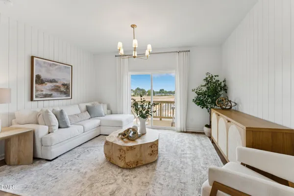 $300,000 | 3118 Bomore Road, Unit 9, Raleigh, NC 27610