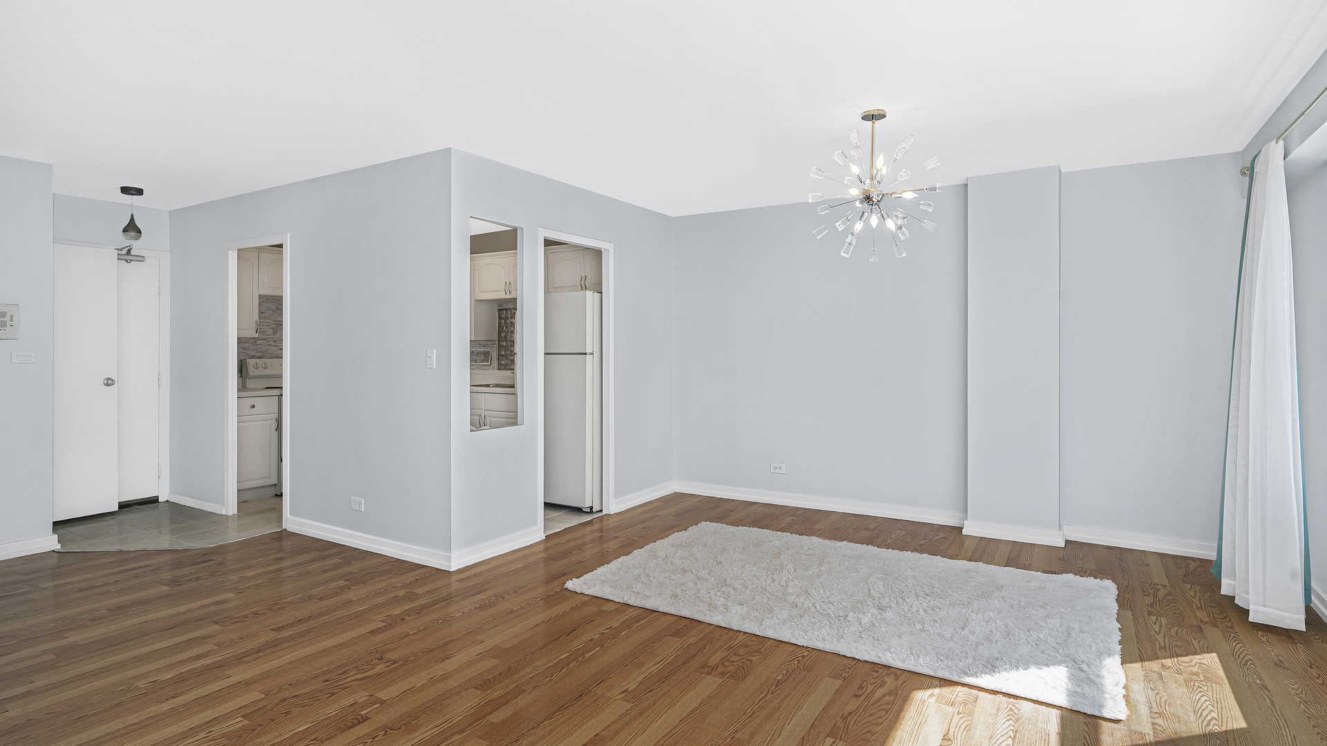6157 North Sheridan Road, Unit 18K Chicago, IL 60660 - Photo 4 of 14