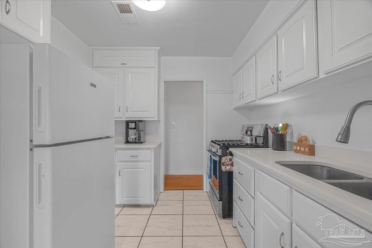 422 Gibbs Road Pensacola, FL 32507 - Photo 18 of 36