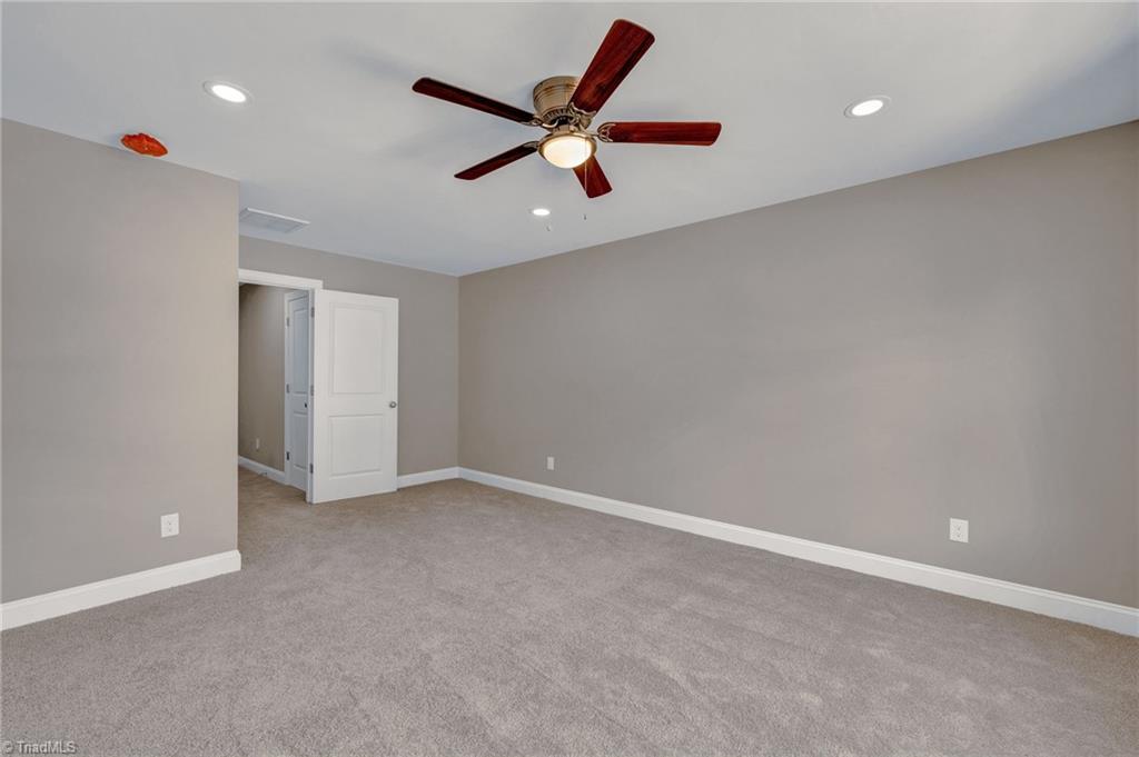 3805 Hobbs Road Greensboro, NC 27410 - Photo 16 of 32