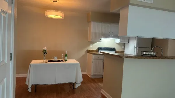 $950 | 12955 Woodforest Boulevard, Unit 47, Houston, TX 77015