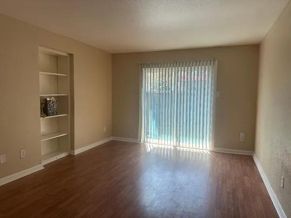 $950 | 12955 Woodforest Boulevard, Unit 47, Houston, TX 77015