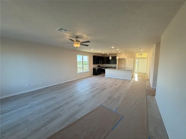 $303,900 | 115 Hejl Drive, Caldwell, TX 77836