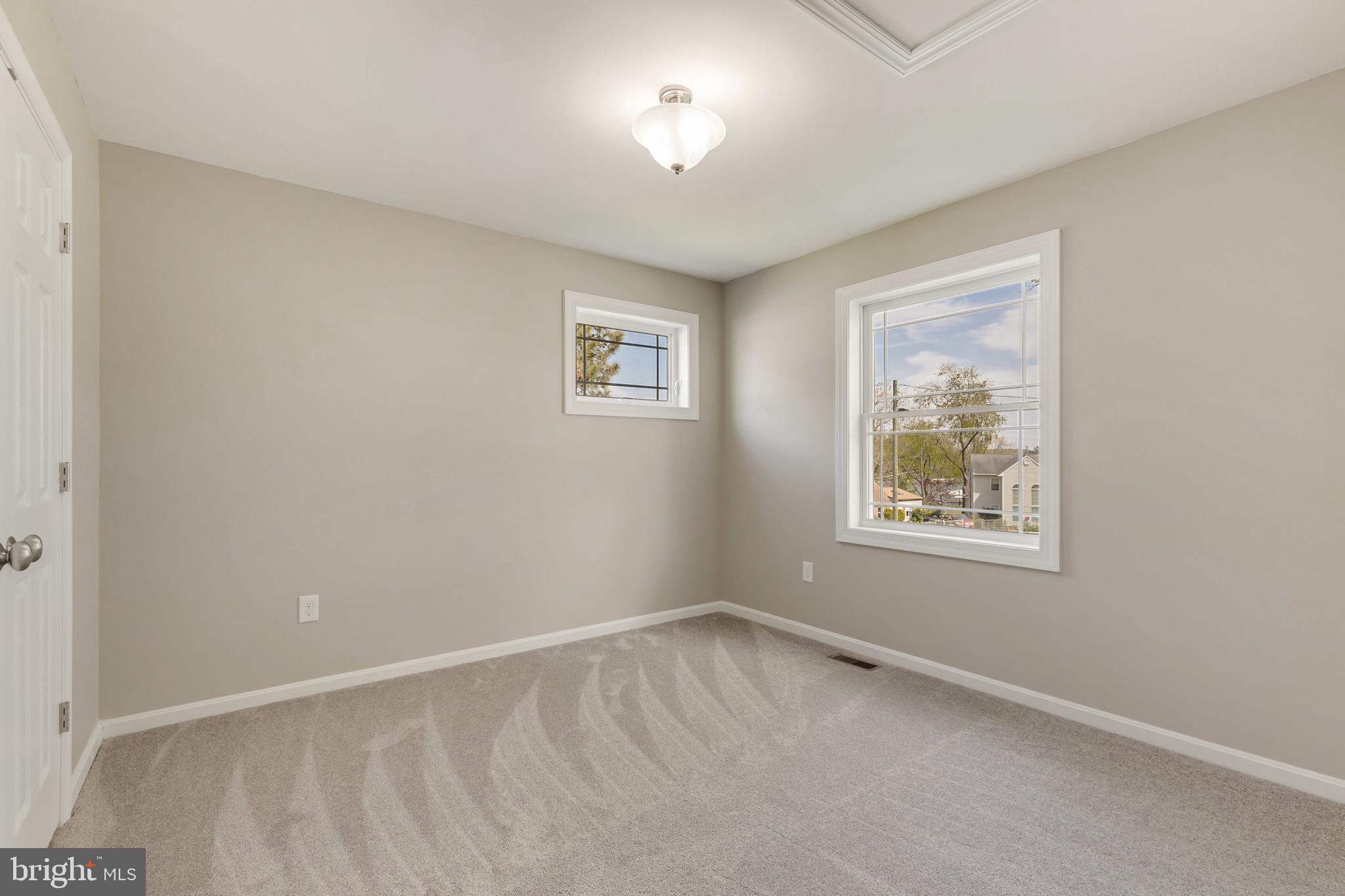 3148 Baybriar Road Baltimore, MD 21222 - Photo 28 of 39