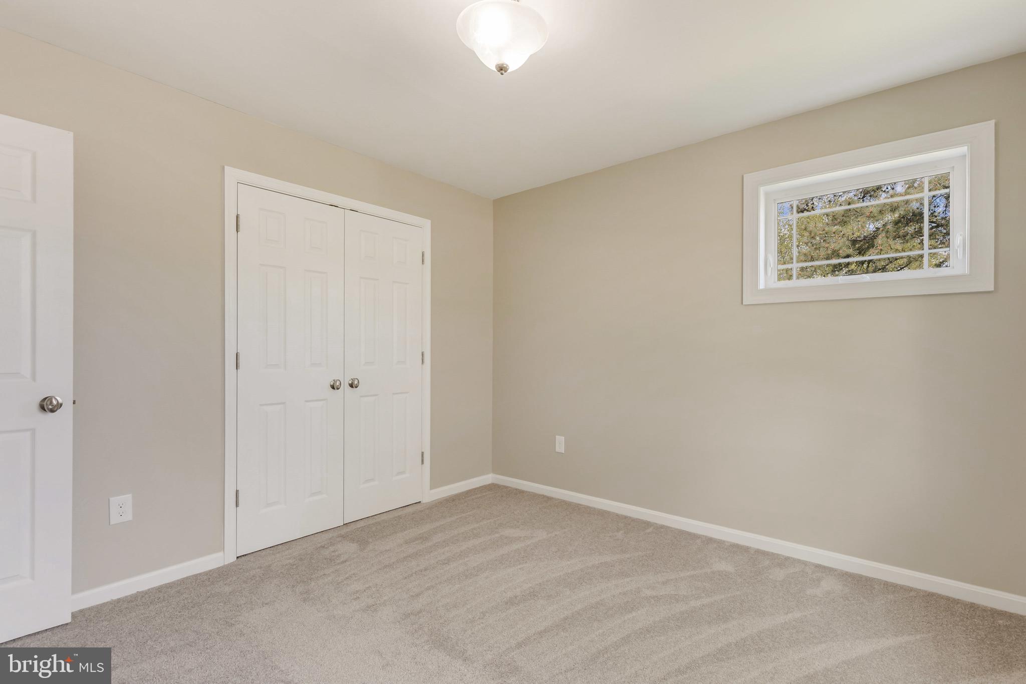 3148 Baybriar Road Baltimore, MD 21222 - Photo 29 of 39