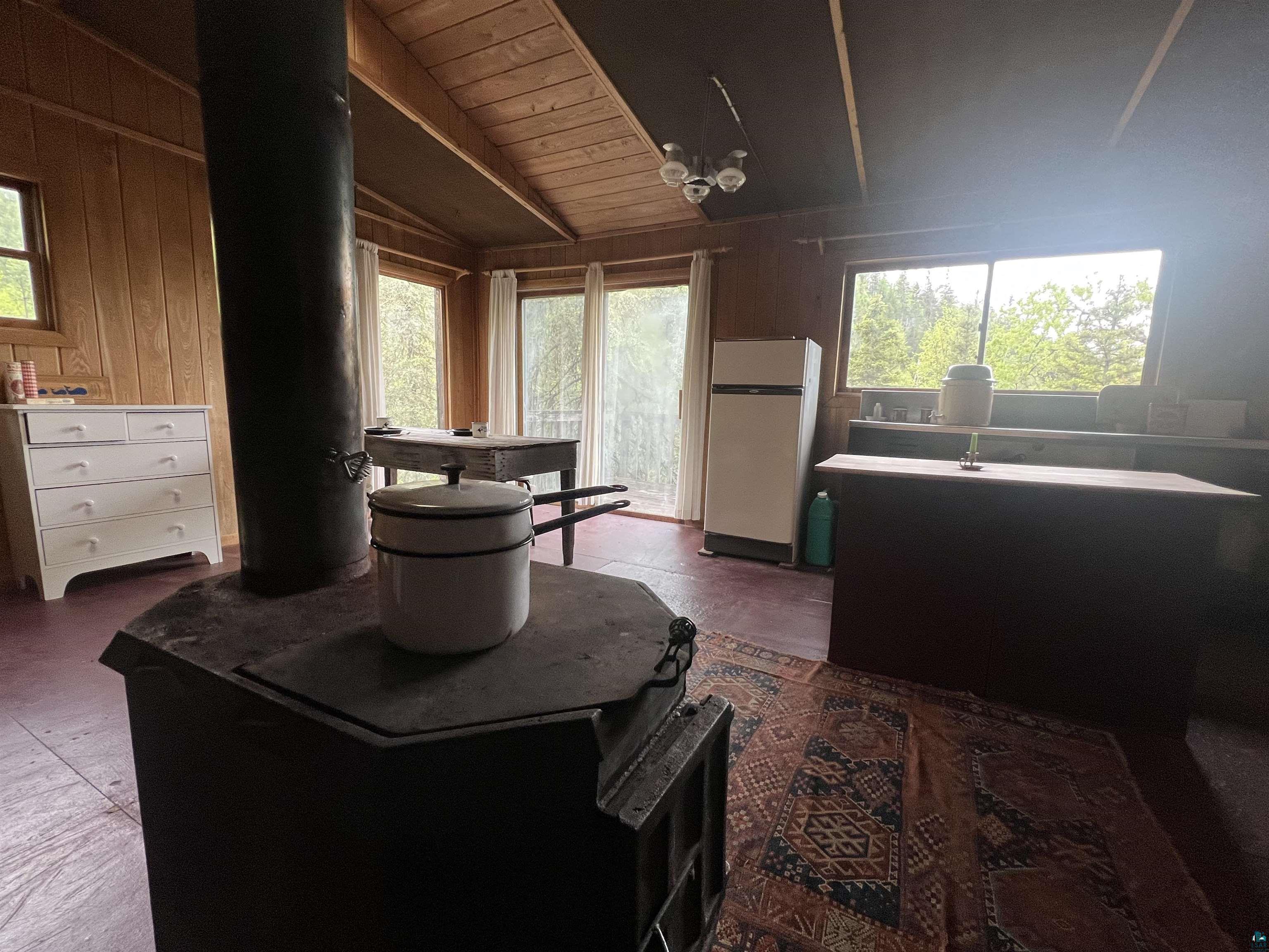 7442 Cramer Road Silver Bay, MN 55614 - Photo 13 of 44
