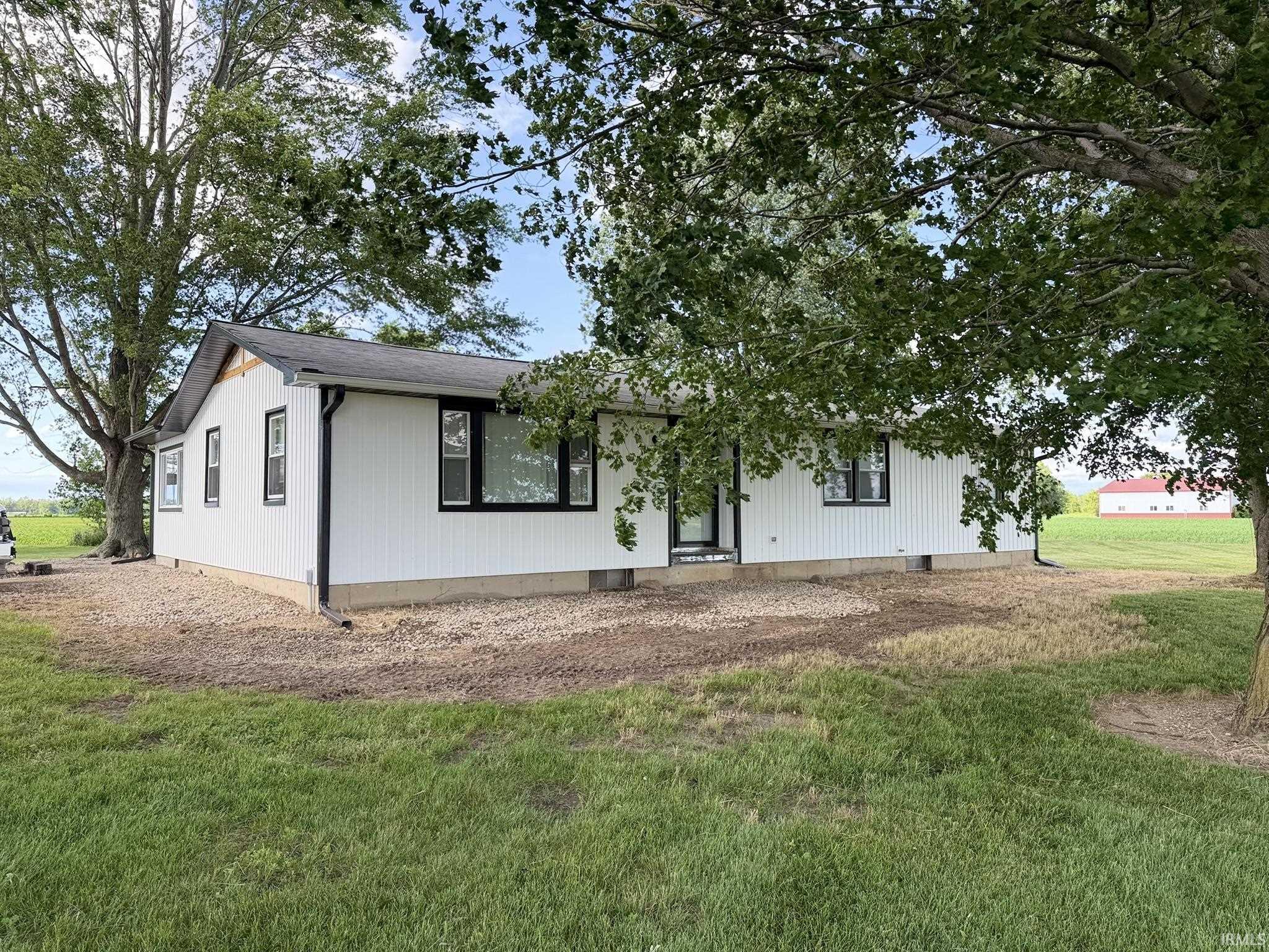 6740 East 700 North Rochester, IN 46975 - Photo 1 of 42