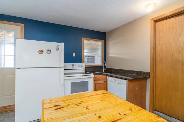 $439,000 | 19538 North Union Drive, Erskine, MN 56535