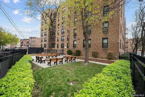 $234,888 | 58-03 Calloway Street, Unit 4JJ | South Corona