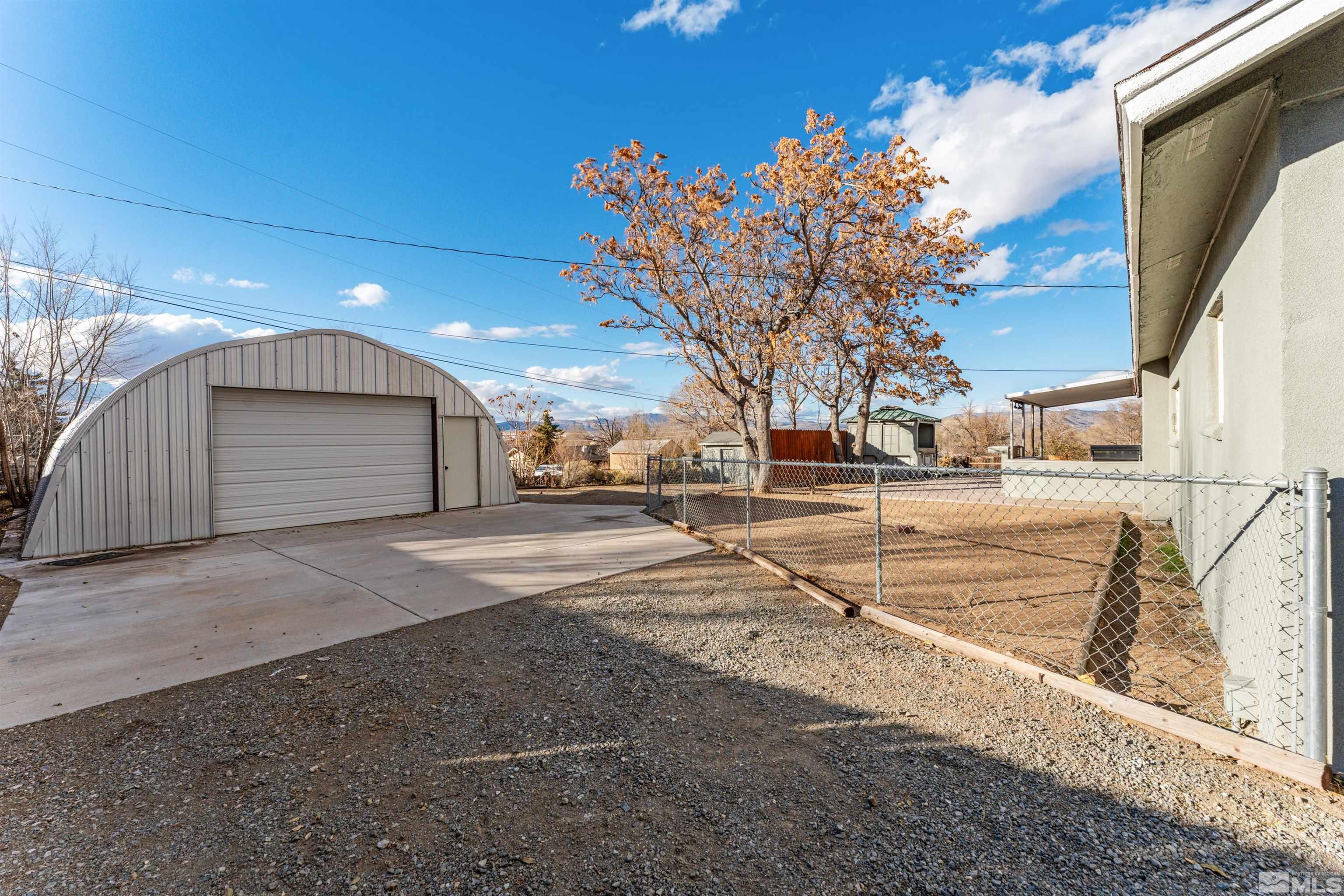8940 Artesian Way Reno, NV 89506 - Photo 2 of 39 Photo 2