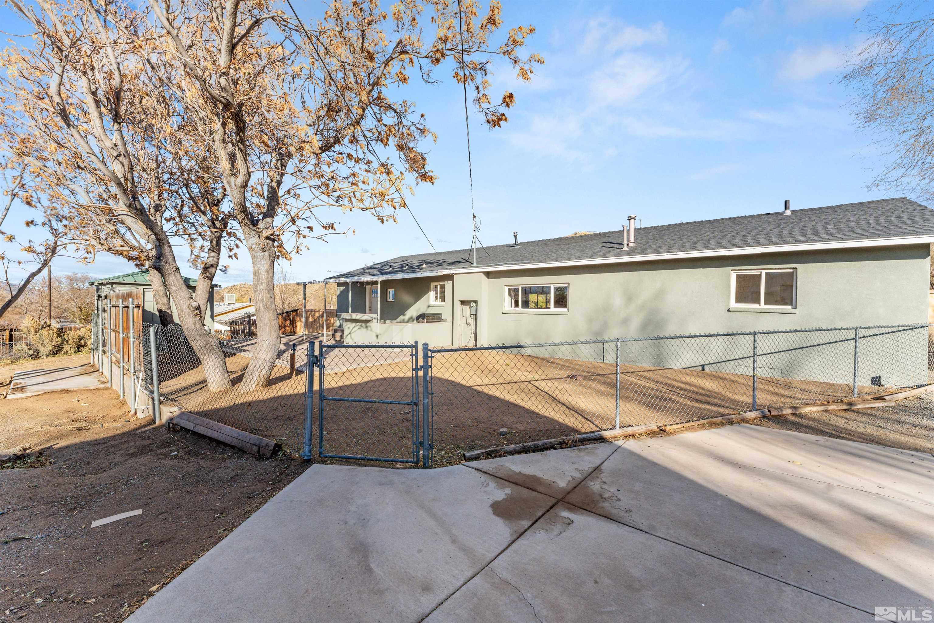 8940 Artesian Way Reno, NV 89506 - Photo 34 of 39 Photo 34