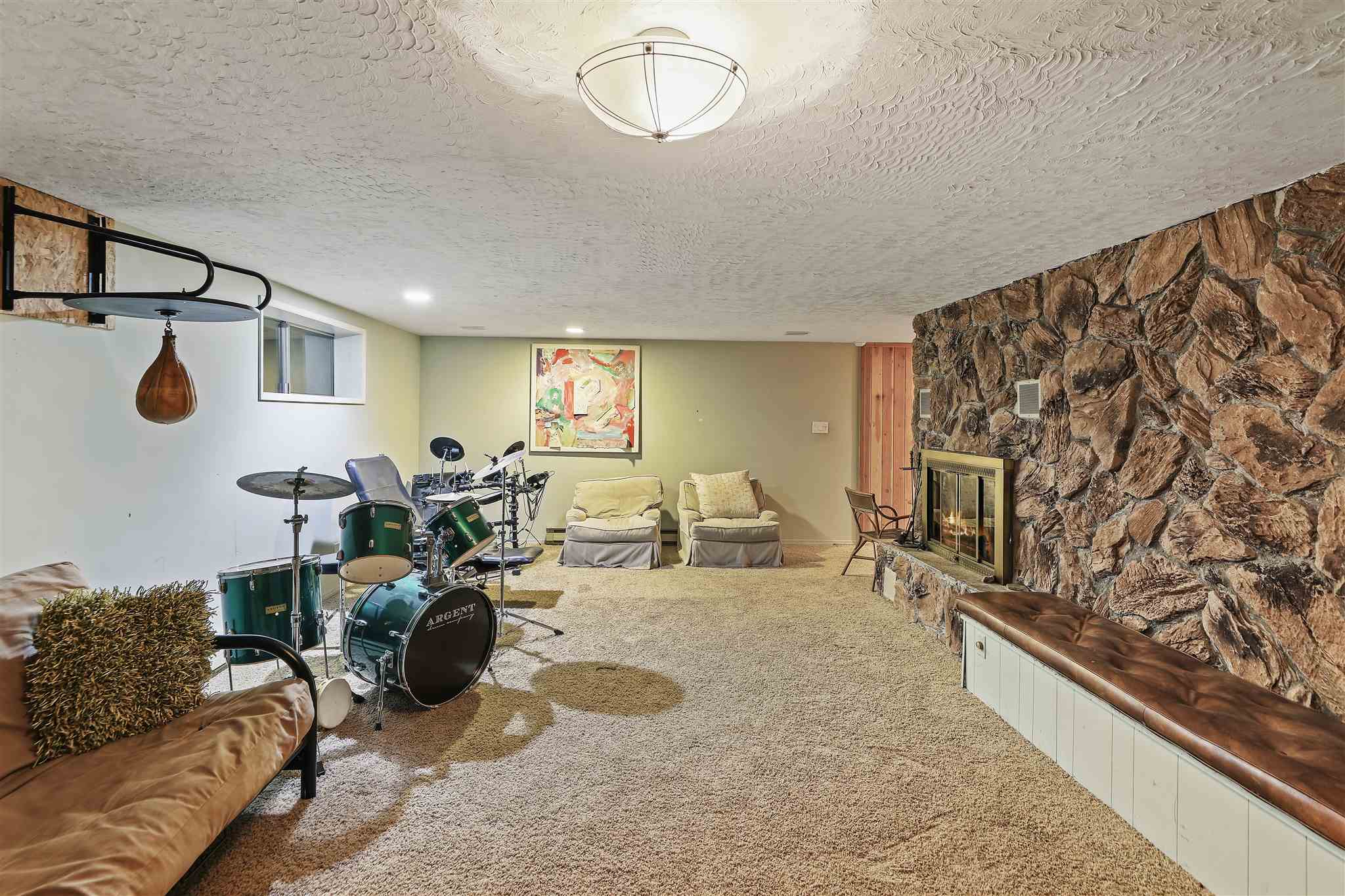 3874 Hemlock Road Loon Lake, WA 99148 - Photo 23 of 32 Gallery Image 23