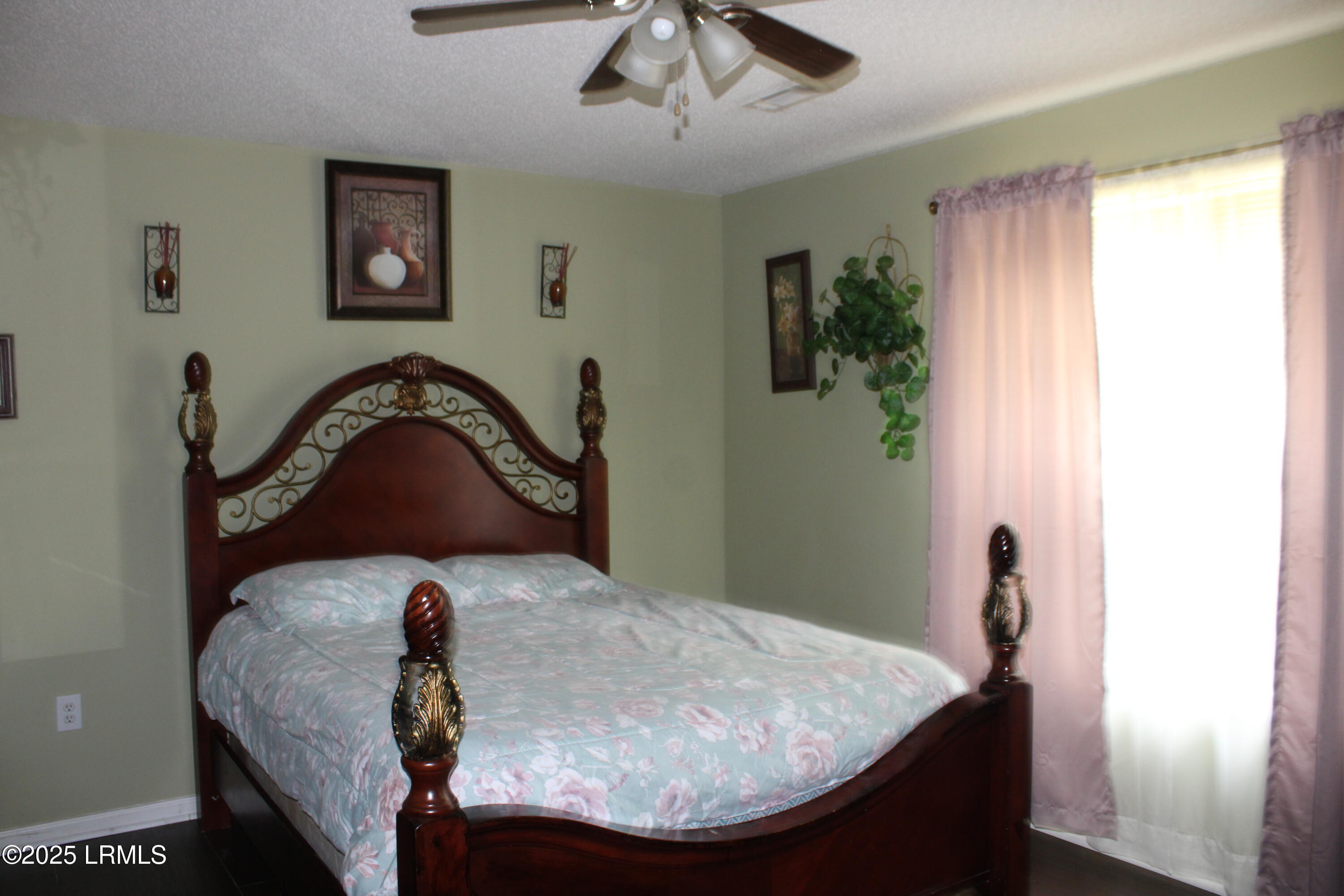 609 Ashley Drive Hampton, SC 29924 - Photo 9 of 17 IMG_2900