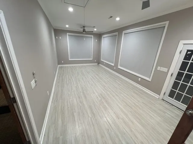 wooden floor in an empty room with wooden floor