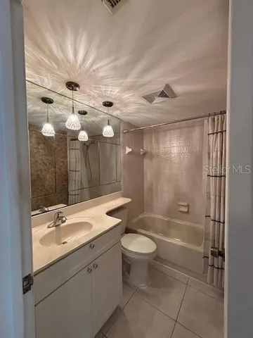 $2,395 | 1802 Mariner Drive, Unit 31, Tarpon Springs, FL 34689