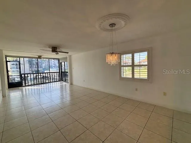 $2,395 | 1802 Mariner Drive, Unit 31, Tarpon Springs, FL 34689