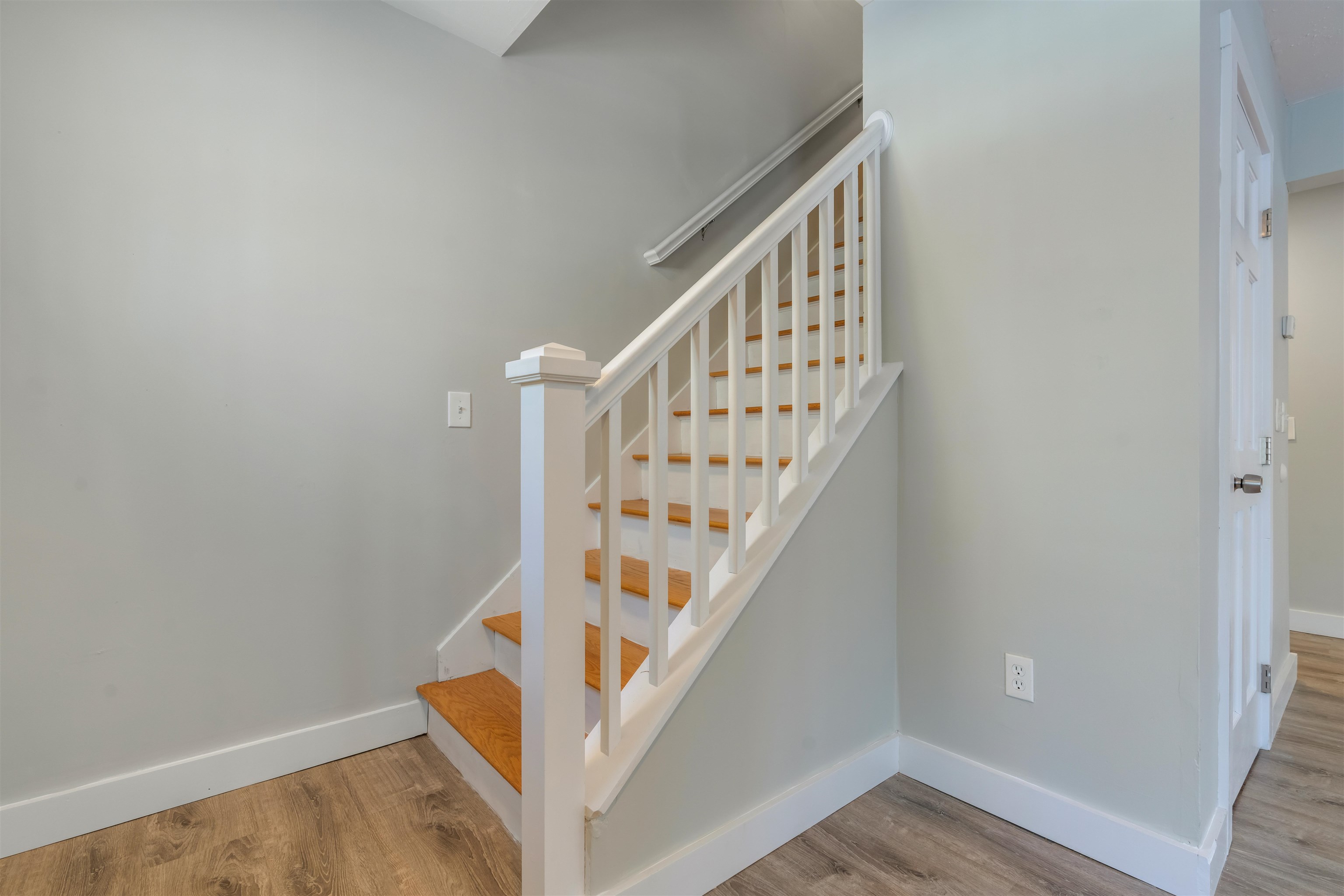 24 Nute Road, Unit B Madbury, NH 03823 - Photo 17 of 39