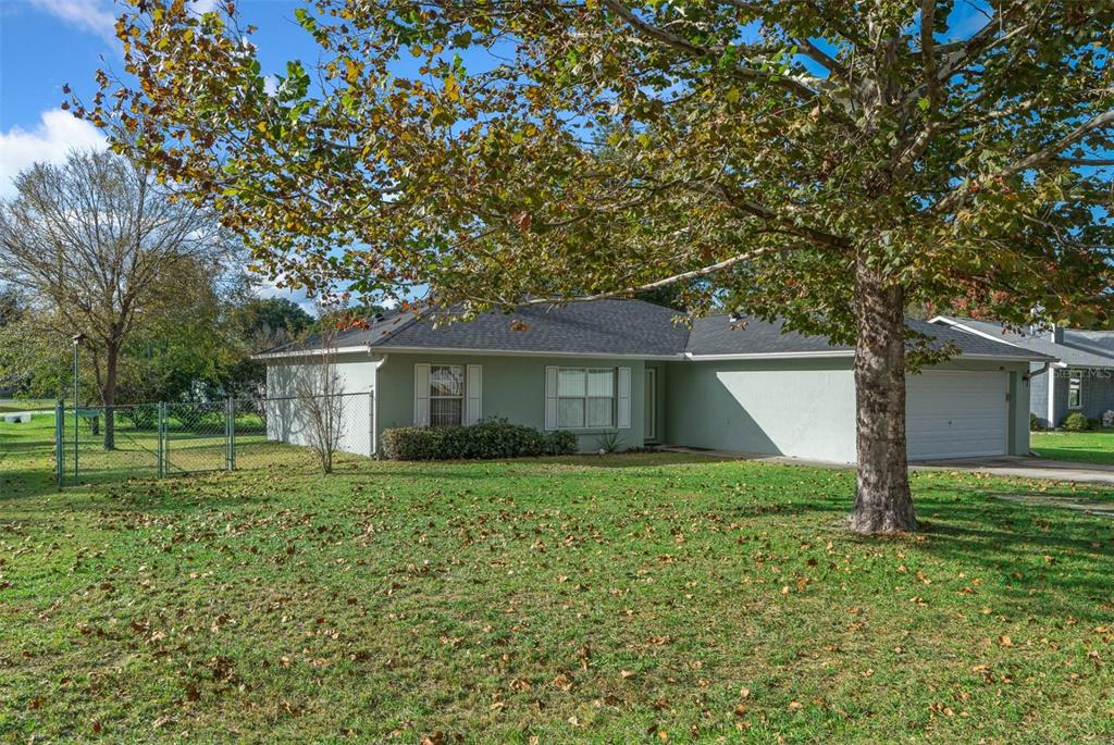 102 Teak Loop Ocala, FL 34472 - Photo 1 of 1