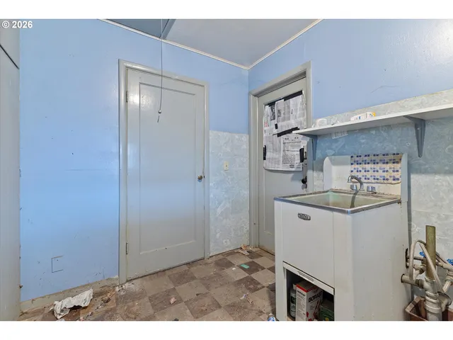 $390,000 | 20294 Neil Street, St. Paul, OR 97137