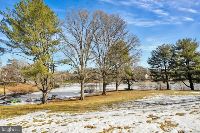 $2,799 | 5540 Kendrick Lane, Burke, VA 22015