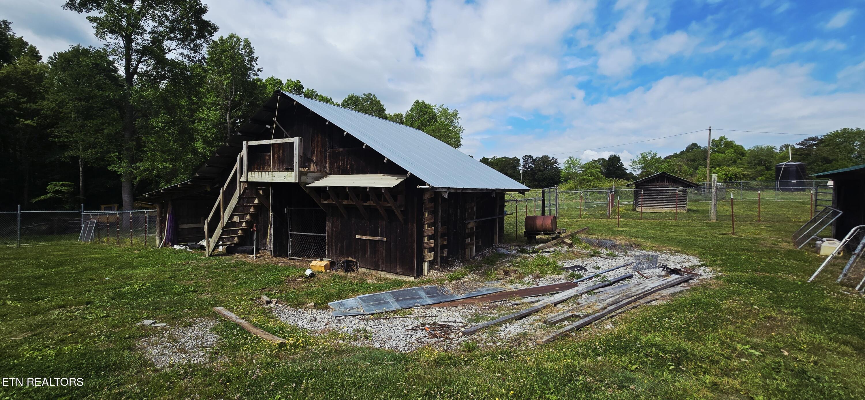 204 Honey Creek Loop Road Allardt, TN 38504 - Photo 34 of 59 20260509_094438