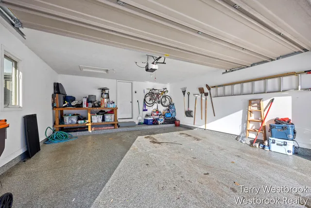 $495,000 | 2546 Highridge Lane Southeast, Grand Rapids, MI 49546