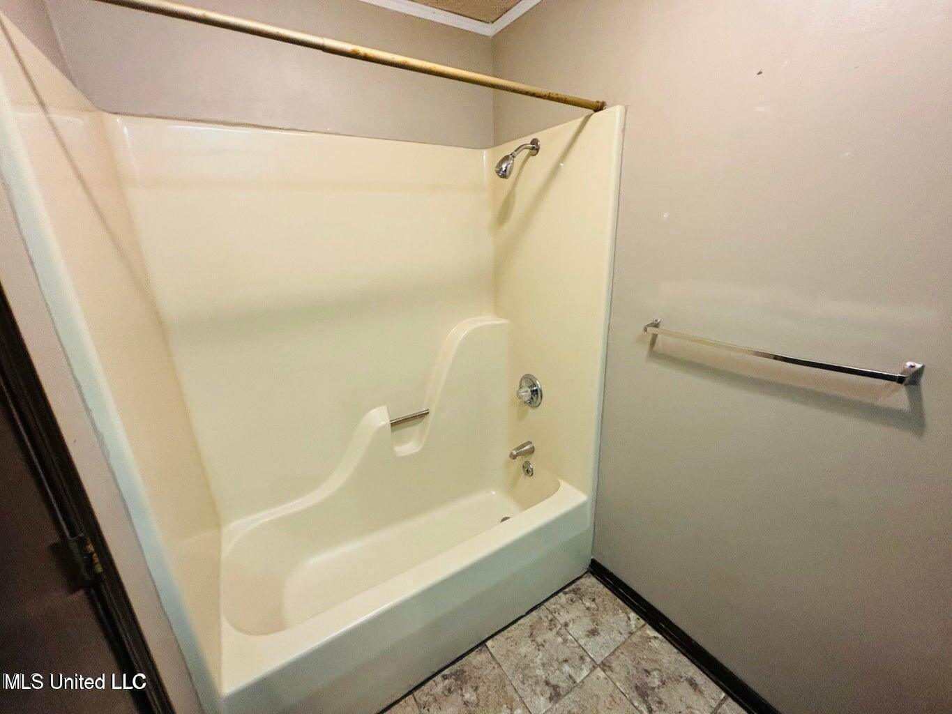 248 Kimbrough Drive Jackson, MS 39204 - Photo 11 of 15 11