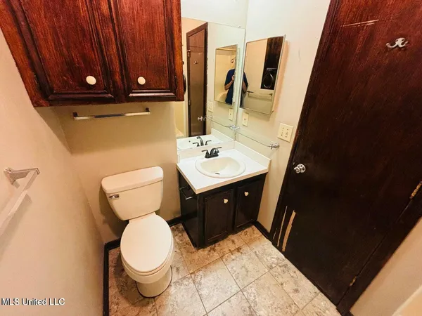 $68,000 | 248 Kimbrough Drive, Jackson, MS 39204