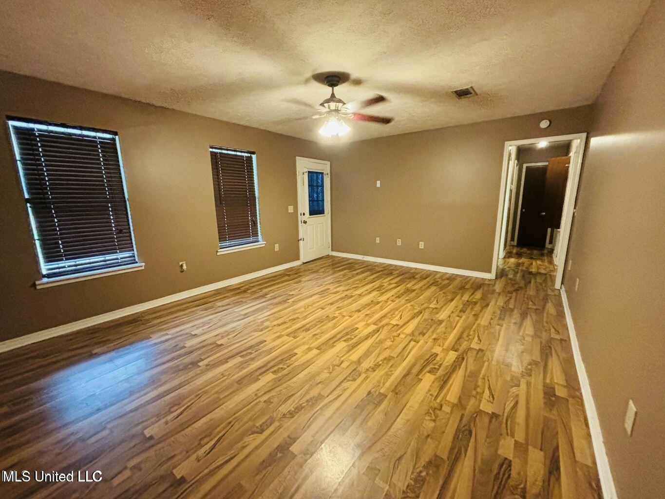 248 Kimbrough Drive Jackson, MS 39204 - Photo 3 of 15 3